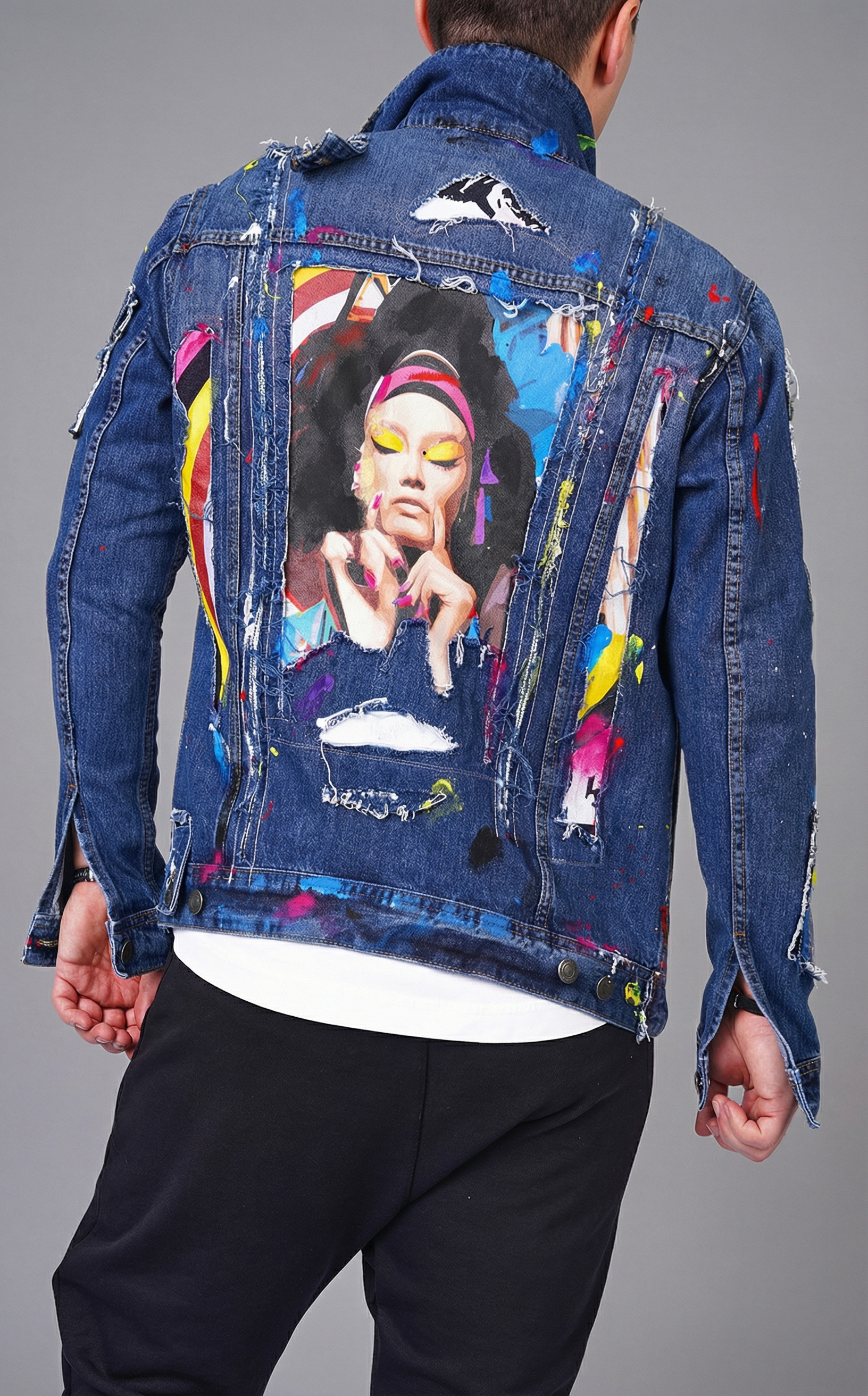 Geaca blugi cu elemente pictate manual si elemente distressed FESTIVAL-EVENTS MGL6131 Geaca blugi cu elemente pictate manual si elemente distressed MGL6131