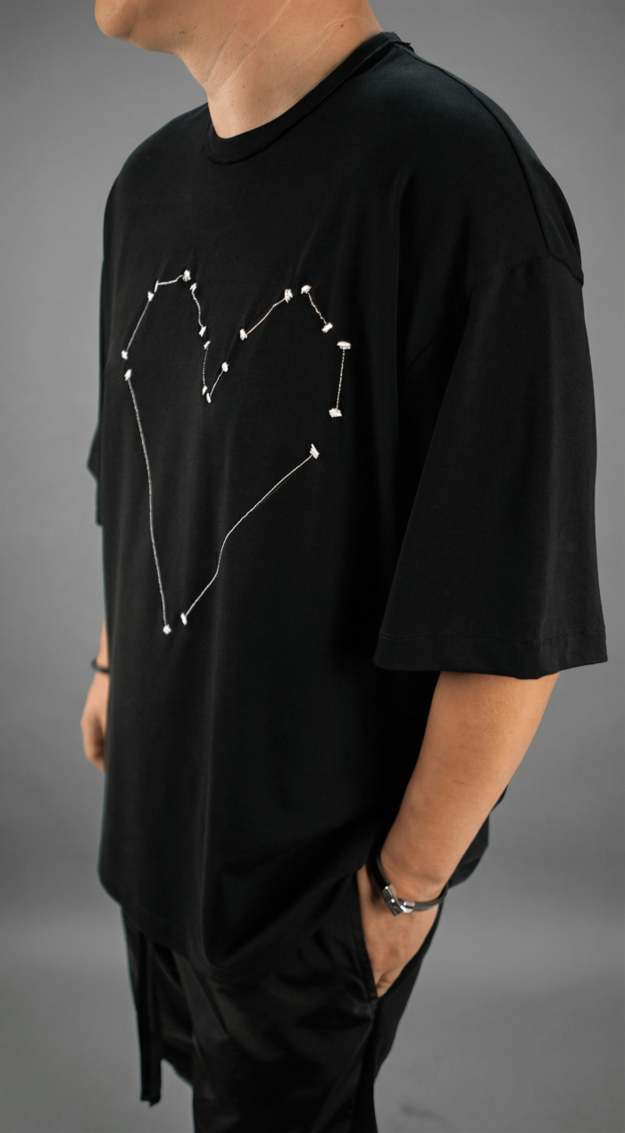 Tricou STITCHED HEART