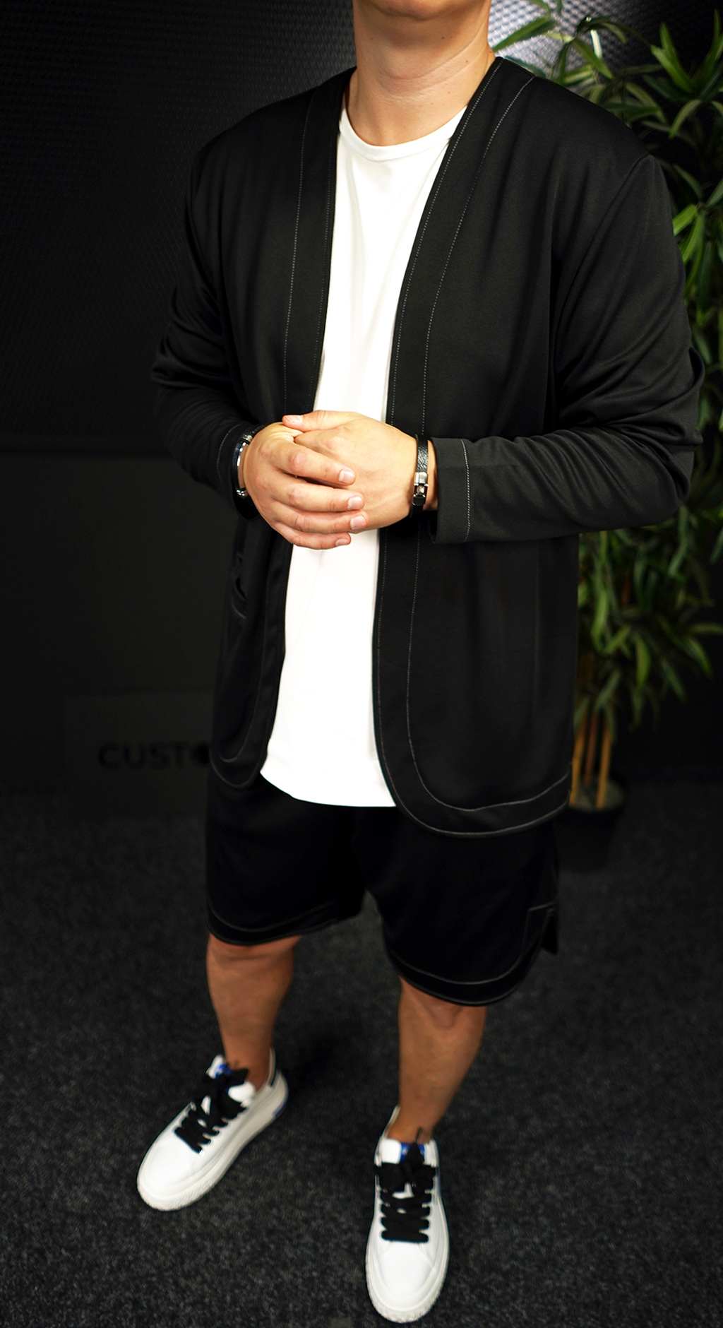 SACOU KOREAN - BLACK NIGHT NOT-FOR-EVERYONE MAL7074 SACOU KOREAN - BLACK NIGHT MAL7074