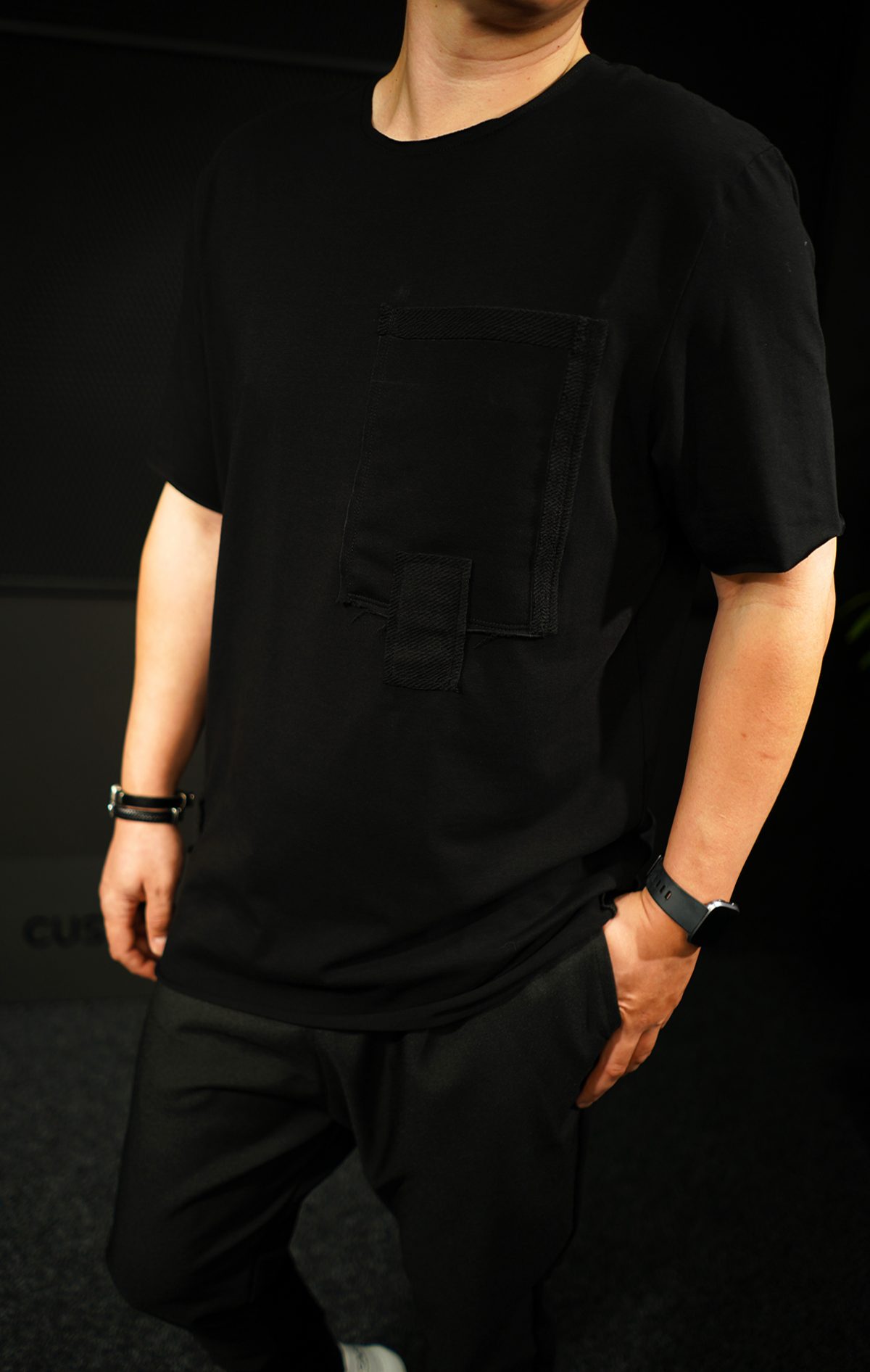 NEO Black KUBE Tshirt MTL7008