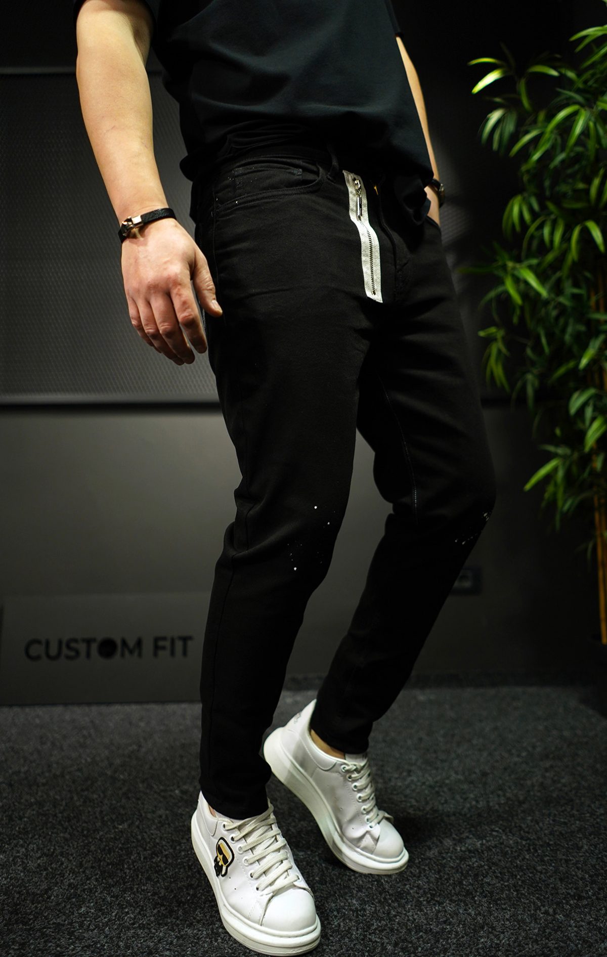 NEO ULTRA-BLACK JEANS MJL7014