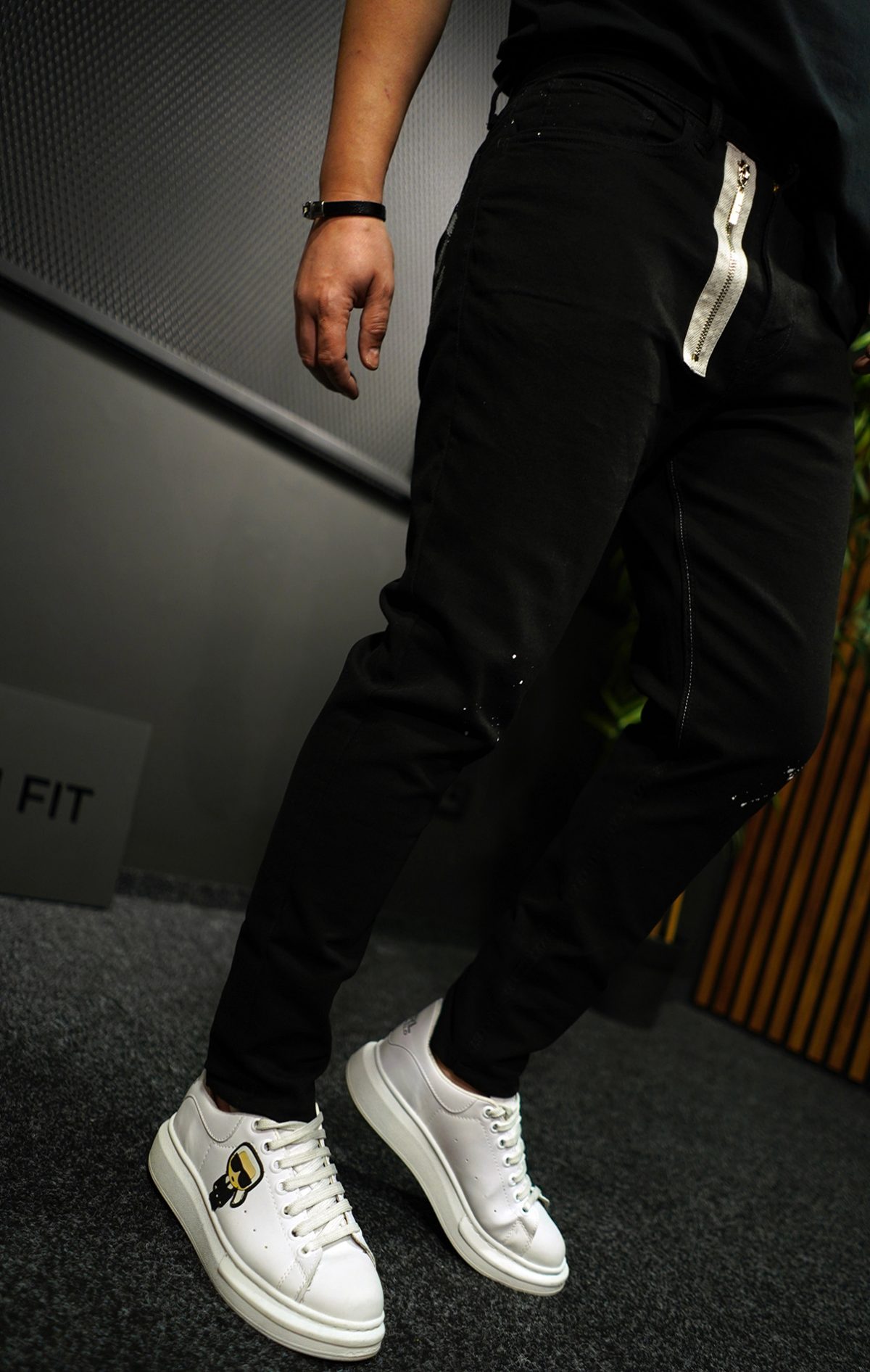 NEO ULTRA-BLACK JEANS MJL7014