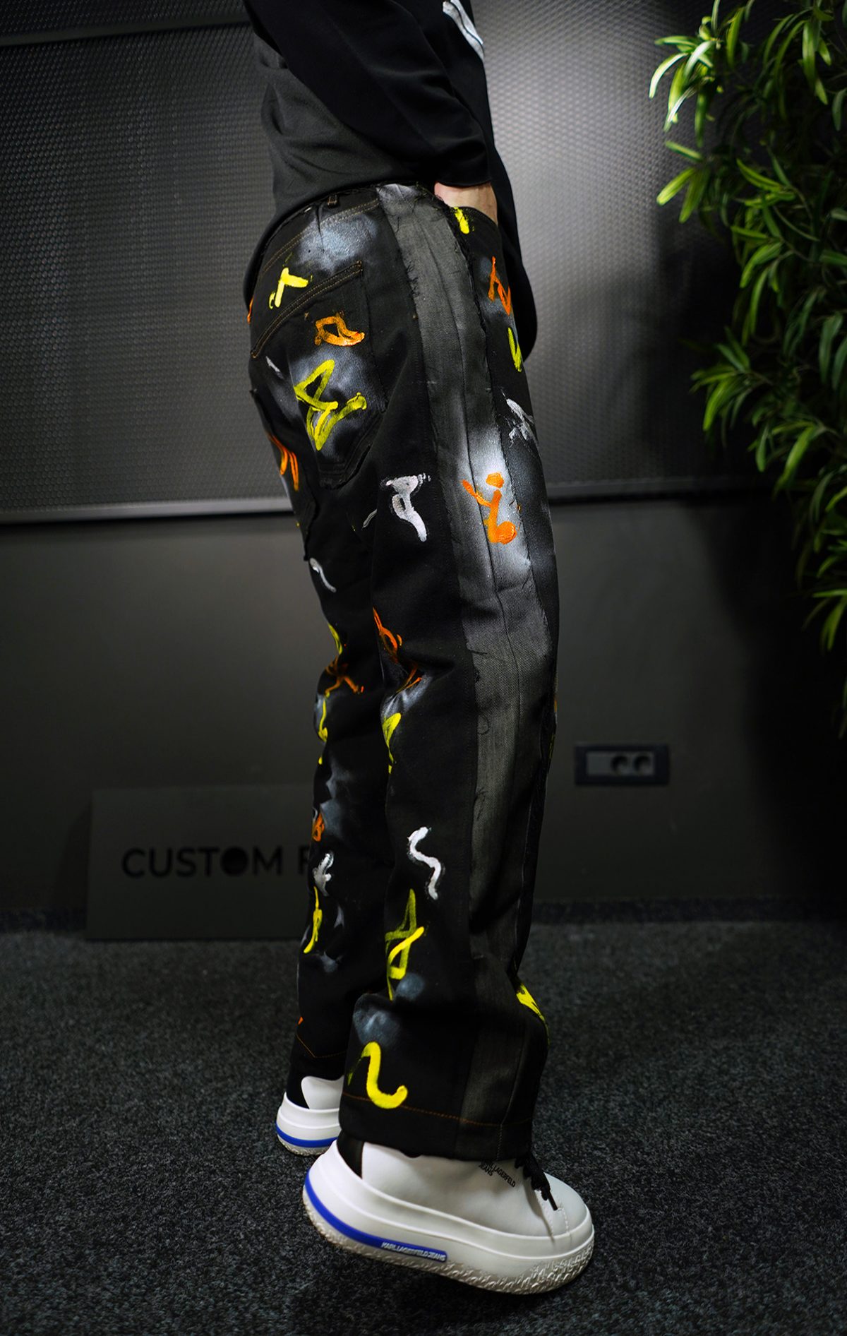 NEO NEW WORLD JEANS MJL7020