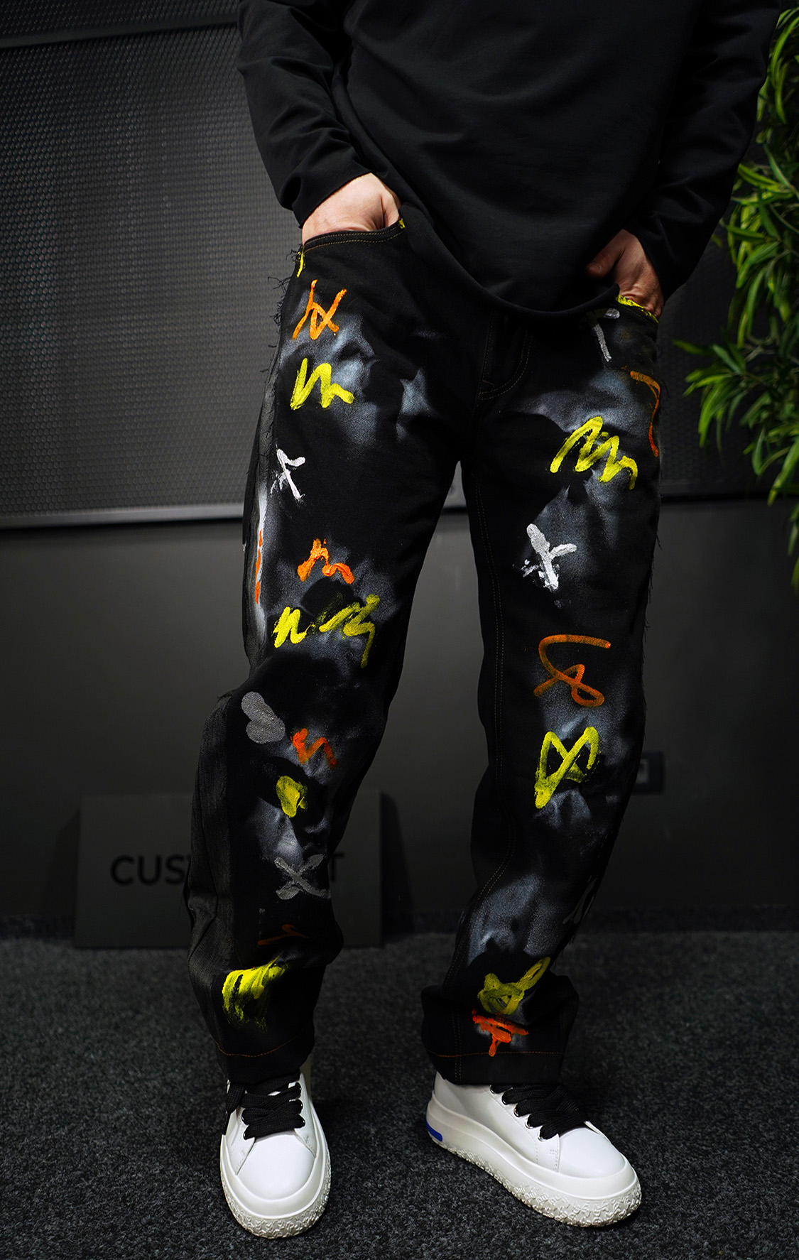 NEO NEW WORLD JEANS ART AS AN EXPRESSION MJL7020 NEO NEW WORLD JEANS MJL7020