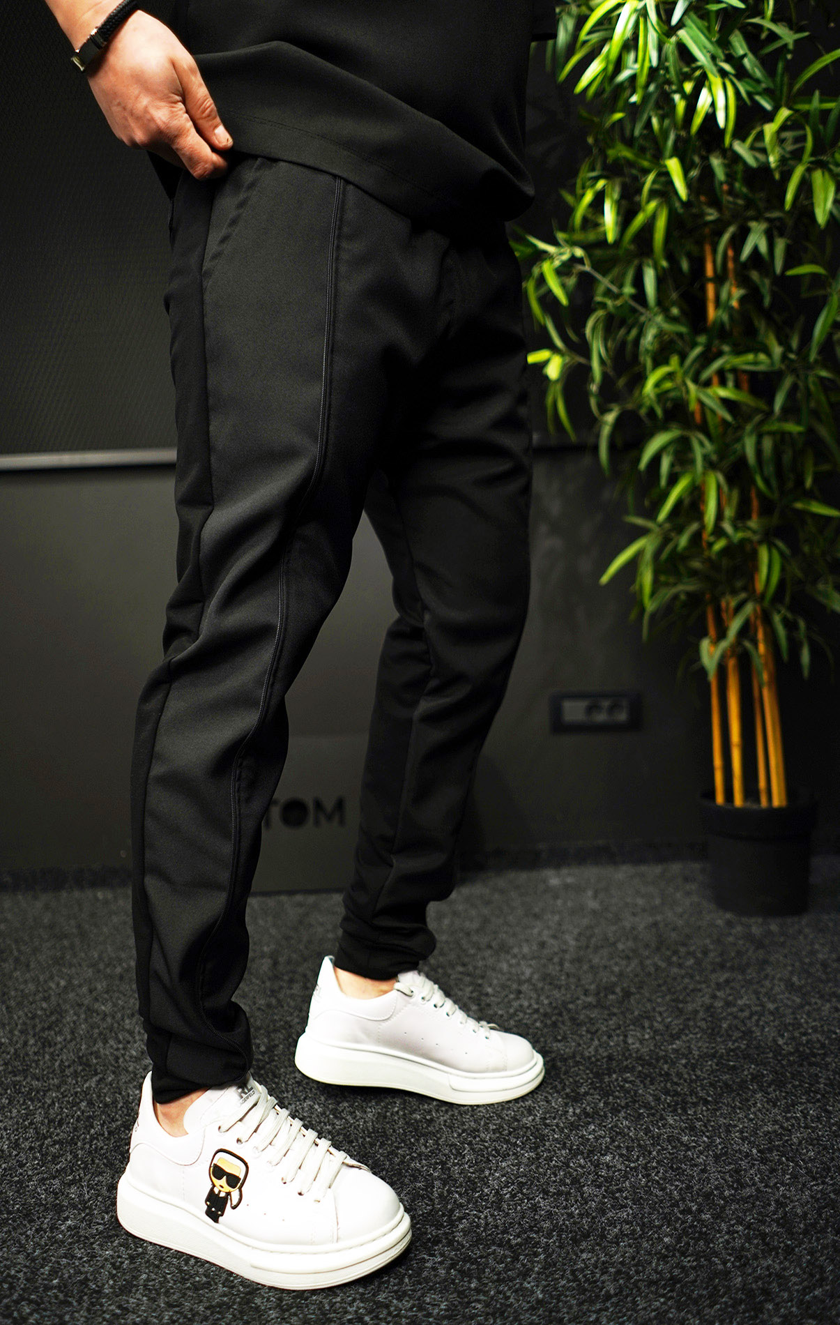 NEO ZIPPER ALL BLACK NOT-FOR-EVERYONE MPL7031 NEO ZIPPER ALL BLACK MPL7031