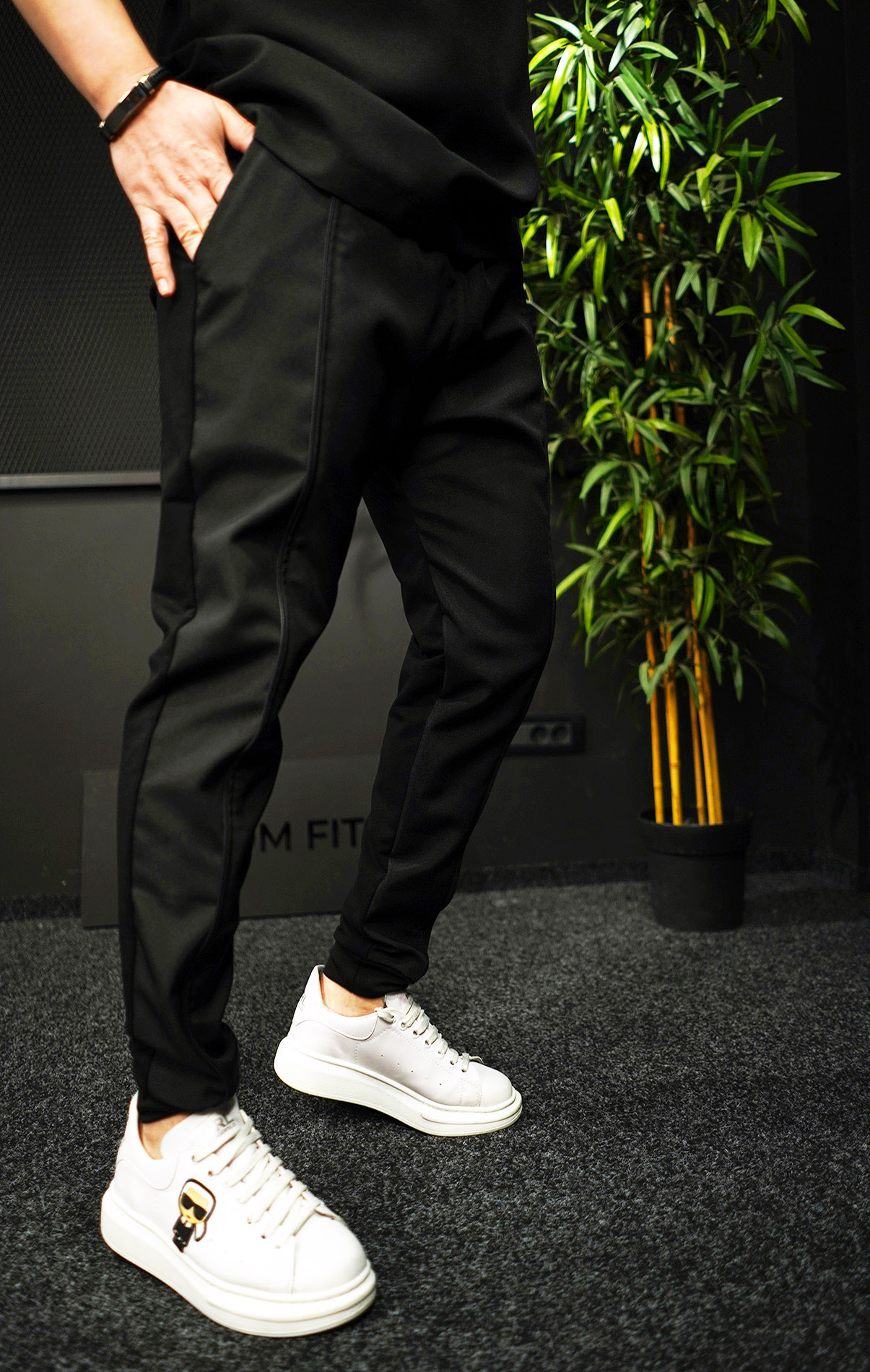 NEO ZIPPER ALL BLACK NOT-FOR-EVERYONE MPL7031 NEO ZIPPER ALL BLACK MPL7031