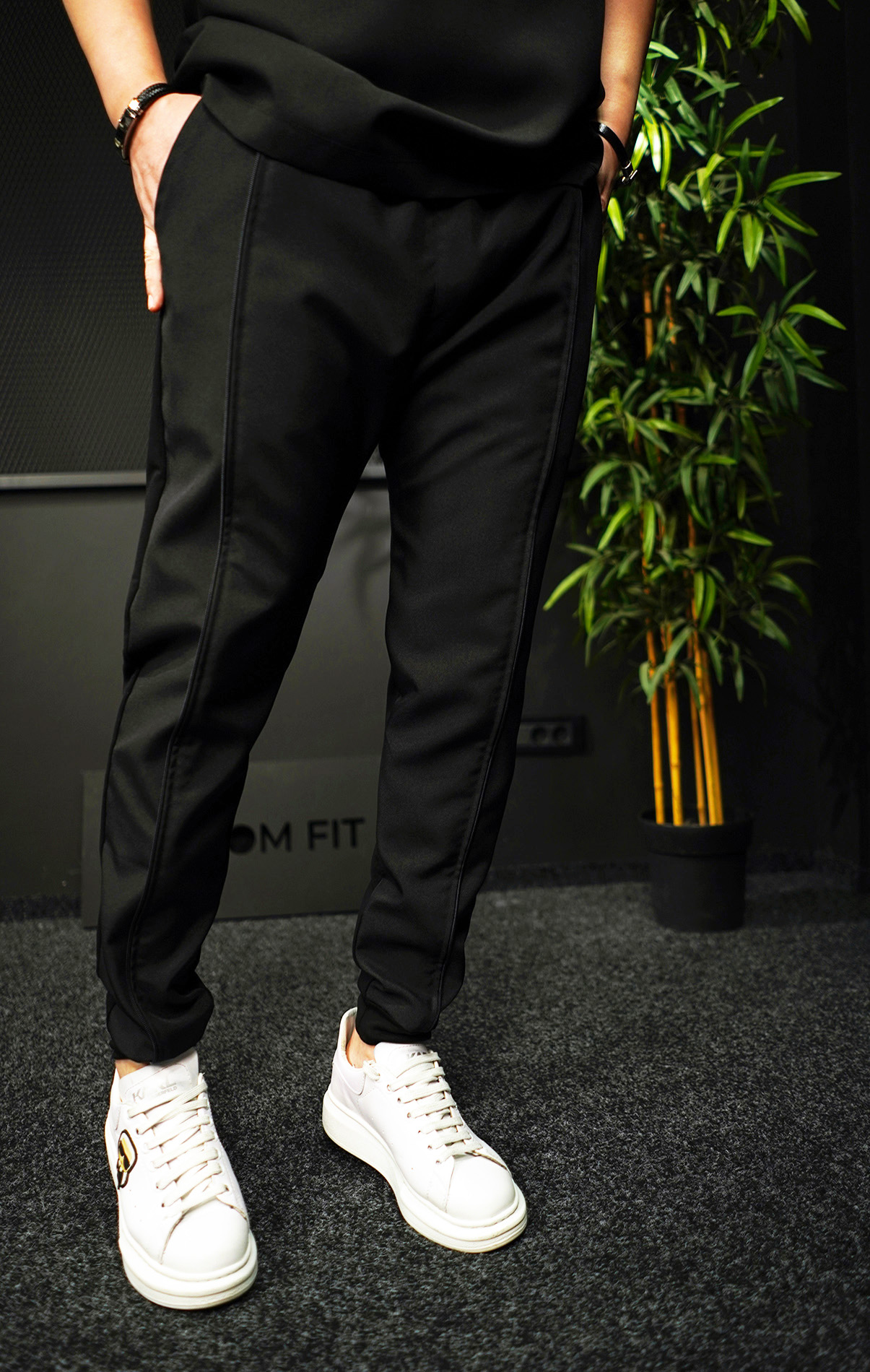 NEO ZIPPER ALL BLACK NOT-FOR-EVERYONE MPL7031 NEO ZIPPER ALL BLACK MPL7031