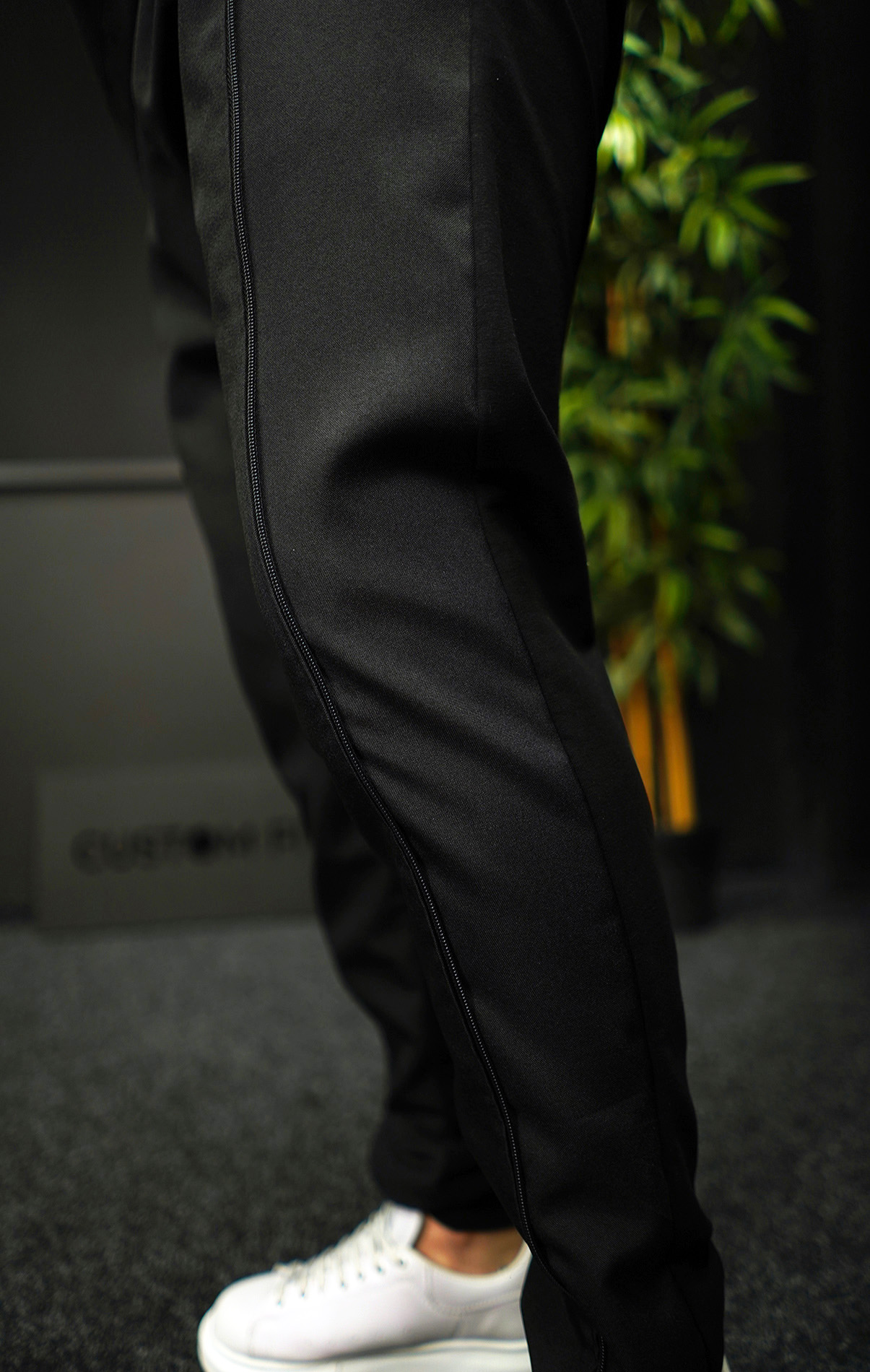 NEO ZIPPER ALL BLACK NOT-FOR-EVERYONE MPL7031 NEO ZIPPER ALL BLACK MPL7031