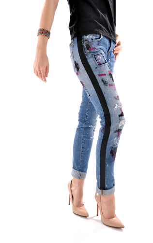 Jeans in editie limitata WJU1226