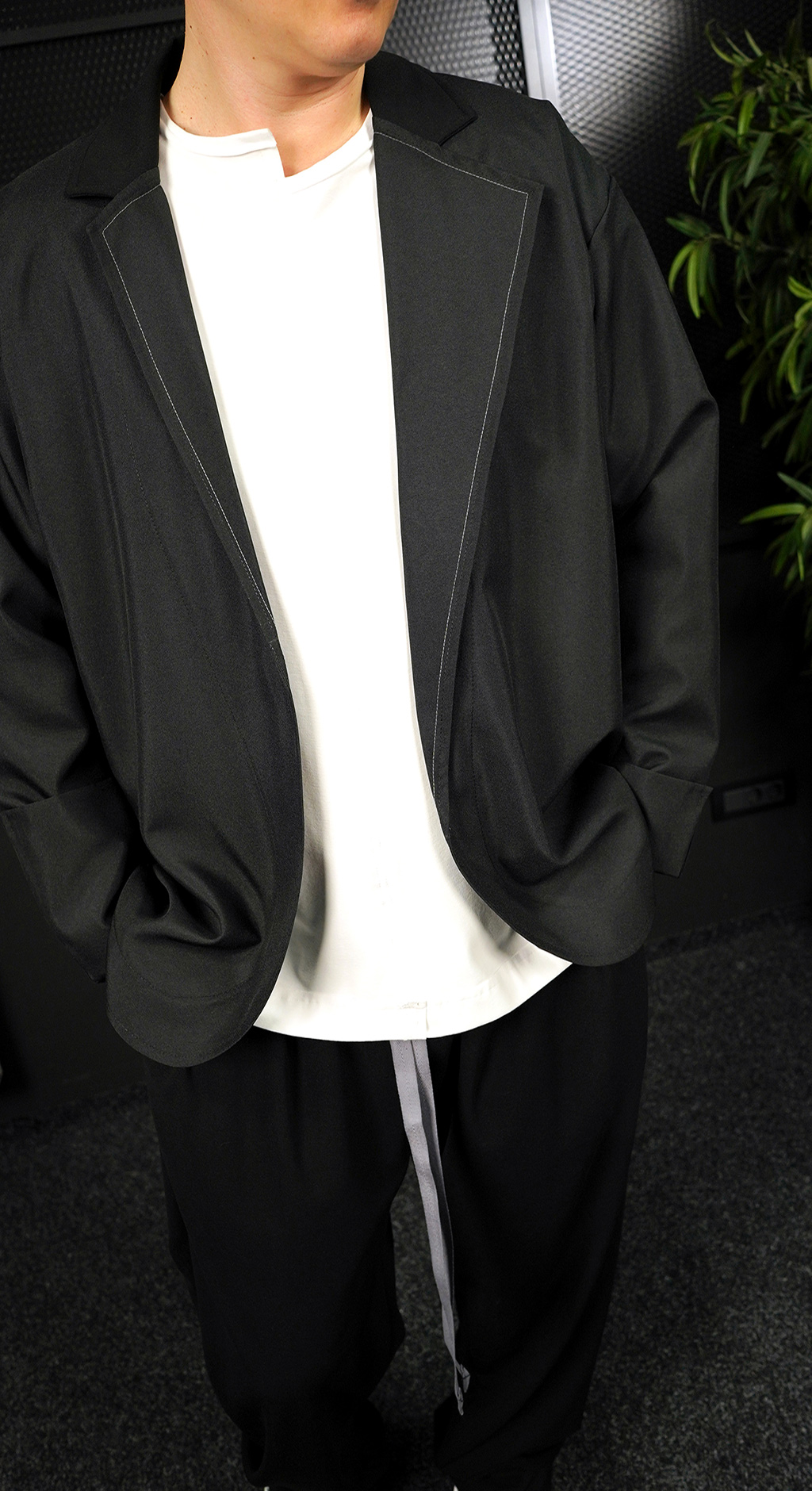 Sacou oversized, asimetric rever - YAMAL edition Noua Colectie MAL7207 Sacou oversized, asimetric rever - YAMAL edition MAL7207