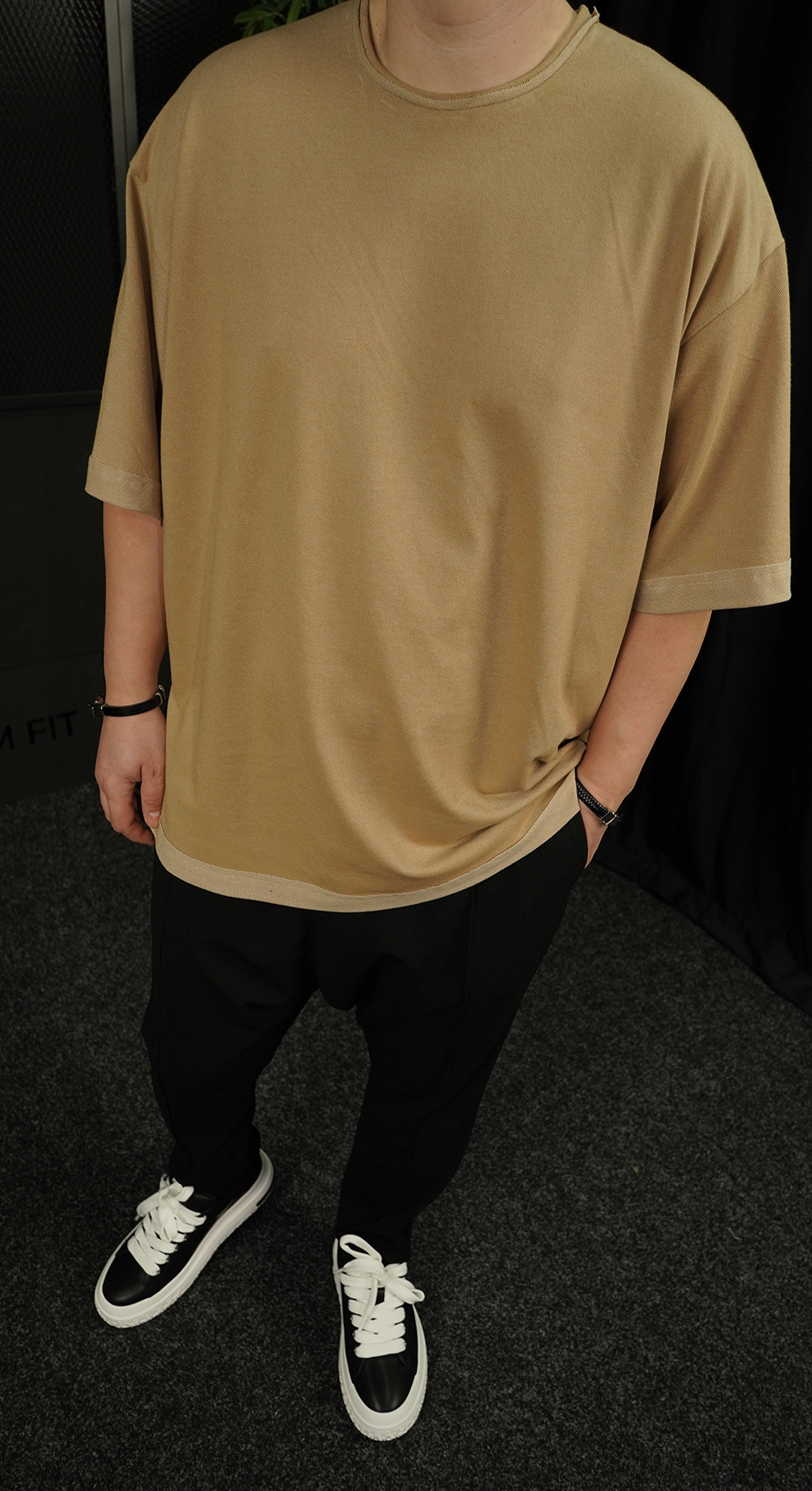 Tricou oversized BLACK GOLD Noua Colectie MTL7210 Tricou oversized BLACK GOLD MTL7210