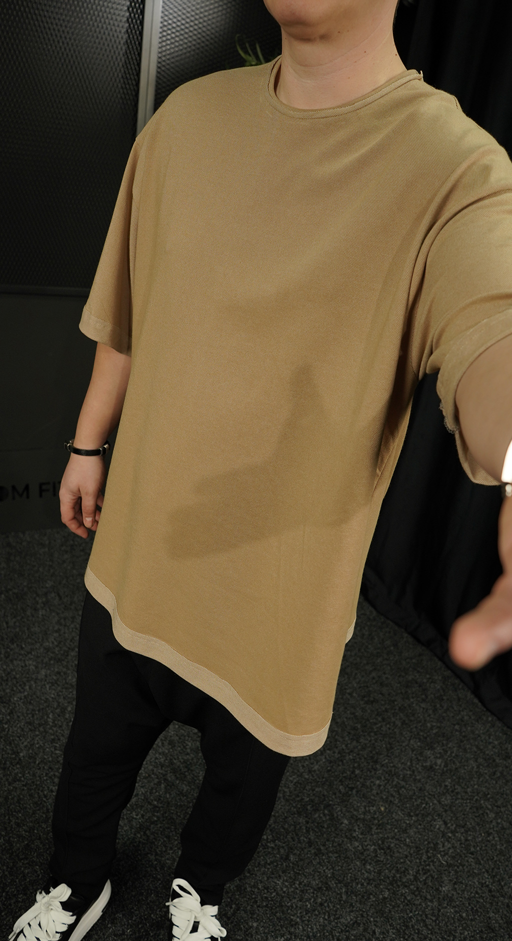 Tricou oversized BLACK GOLD Noua Colectie MTL7210 Tricou oversized BLACK GOLD MTL7210